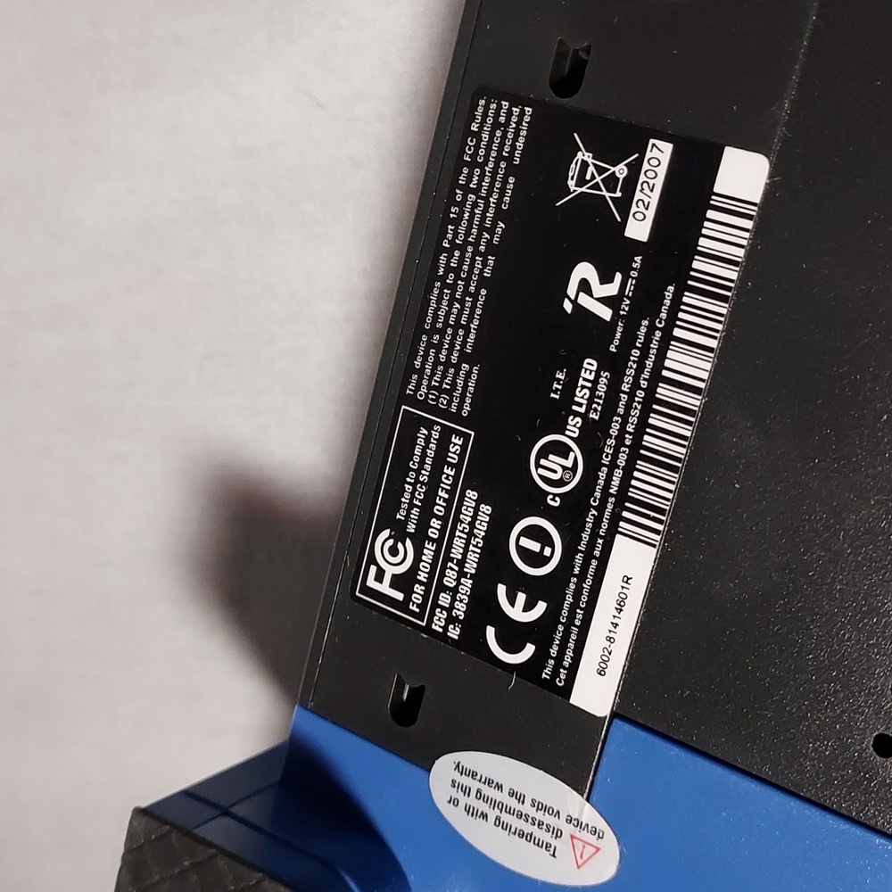 Linksys Wireless Router QRT54G Broadband Router - Picture 6 of 8